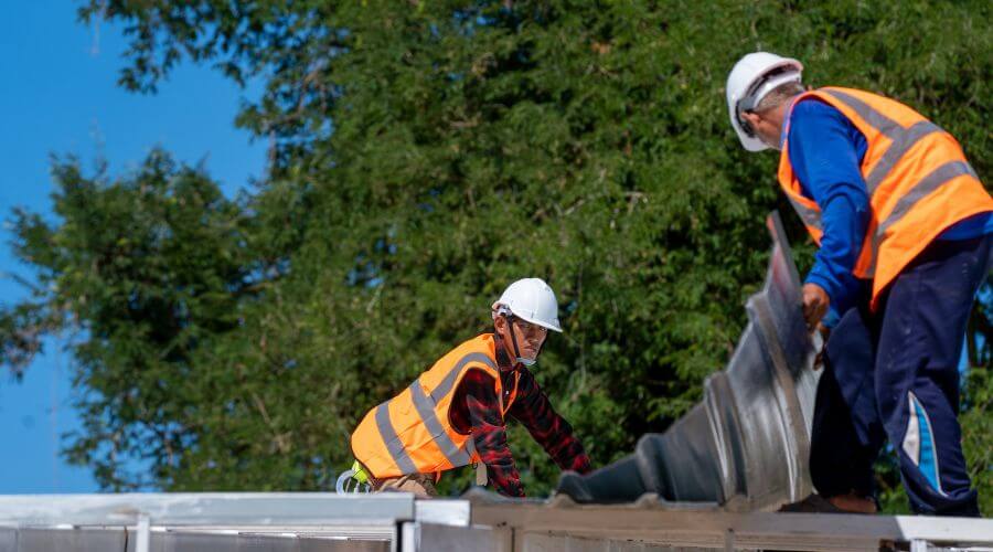 Professional new roof installation services in Frazeysburg, OH